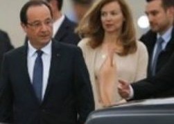 France's Hollande on Japan visit to push nuke ties